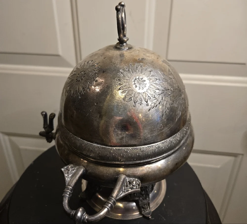 Ornate Meriden Quadruple Silver Plated Butter Dish W/ Lid Aesthetic Period - Picture 3 of 16